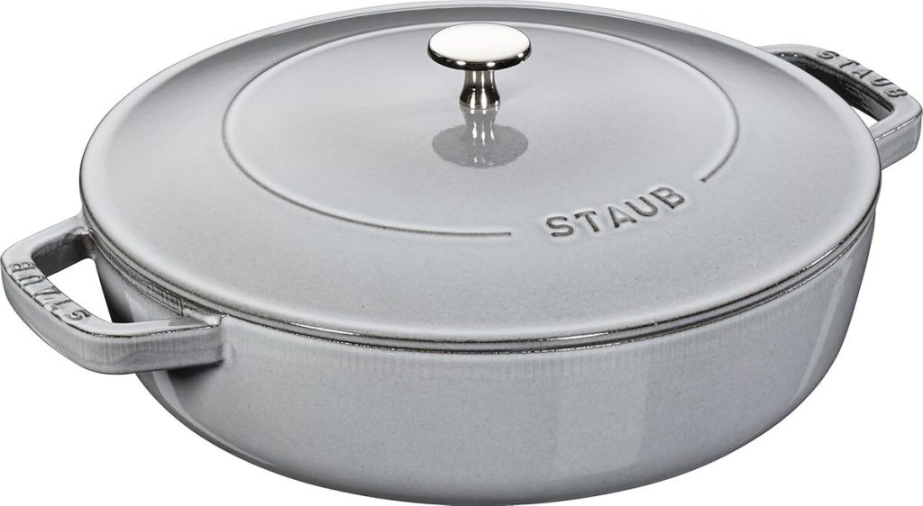 Test : sauteuse STAUB Chistera en fonte ø28 cm - polyvalence à l'épreuve