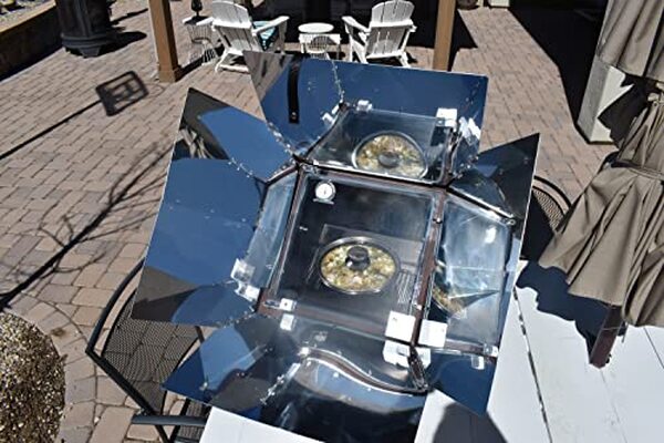 Découvrez le test complet du four solaire All-American Sun Oven et profitez de la cuisine à l'énergie solaire pour une expérience écologique et économique