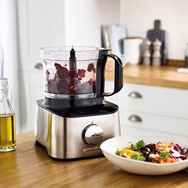 Test du robot Kenwood FDM301SS : découvrez les performances, fonctionnalités et avis d'utilisation de ce robot multifonction inox pour bien choisir.
