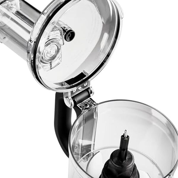 Découvrez notre test détaillé du robot multifonction KitchenAid crème : efficacité, design et fonctionnalités pour transformer votre cuisine.